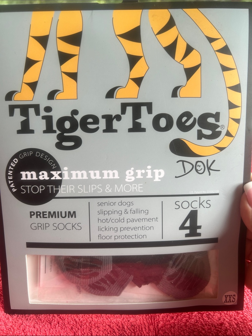 Premium Grip Socks for Dogs - Roger toes